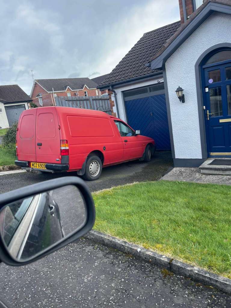 Ford, ESCORT, Car Derived Van, 2002, Manual, 1753 (cc)