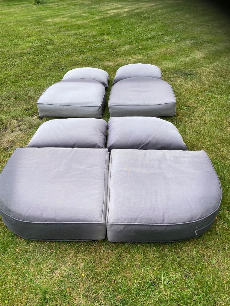 REPLACEMENT CUSHIONS / PALLET FURNITURE CUSHIONS ?