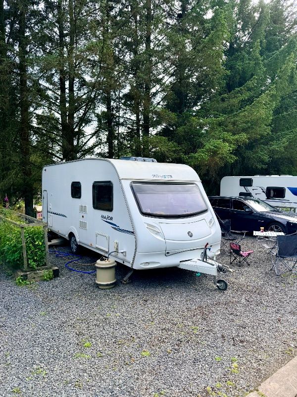 2008 Sprite Major 6 birth HUGE CAMPING SETUP INFLATABLE AWNING