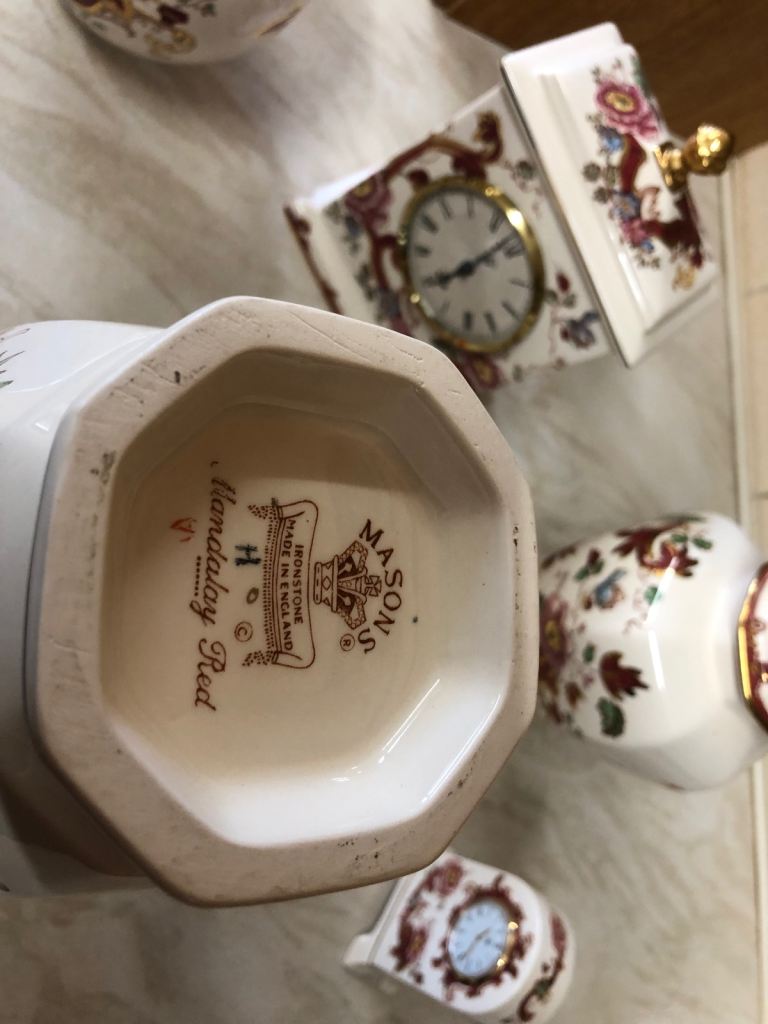 Masons vase & clocks