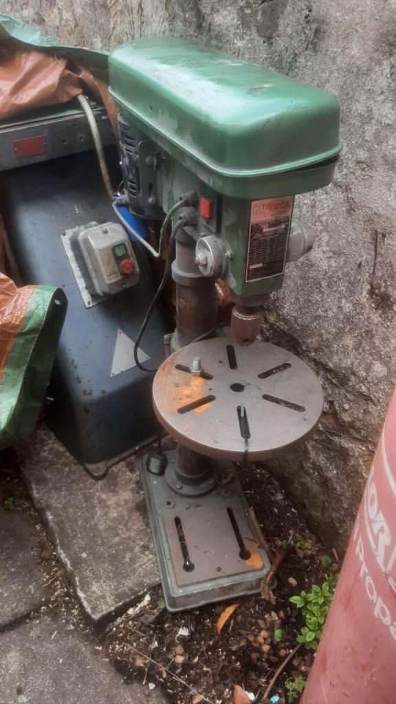 Working Nu tool pillar drill