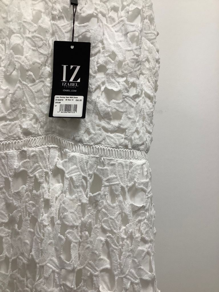 Ladies brand new dress size 14 with tag RRP £50 now £15 only 