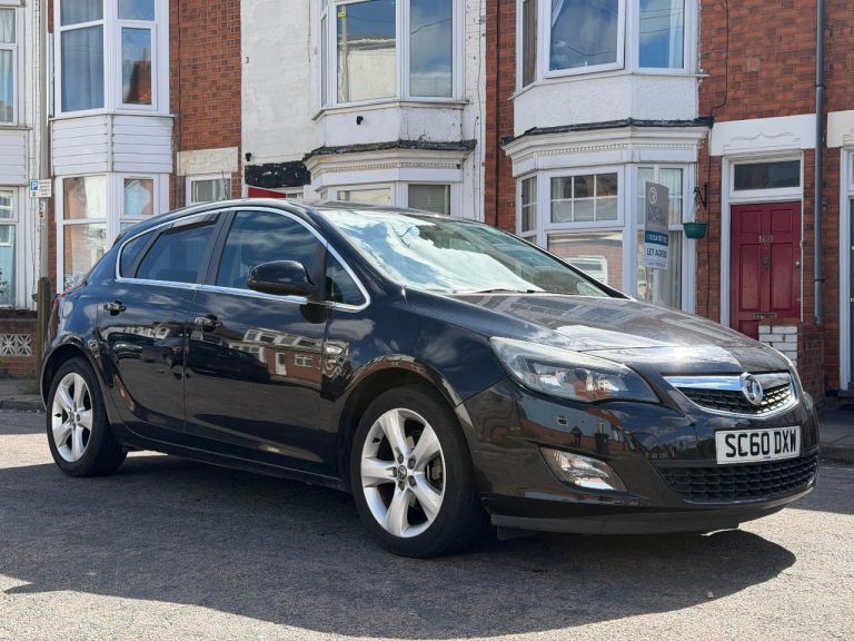 Vauxhall, ASTRA, Hatchback, 2011, Manual, 1598 (cc), 5 doors