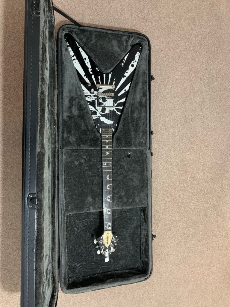 Electric guitar Epiphone limited edition Love Death robb Flynn Flying V