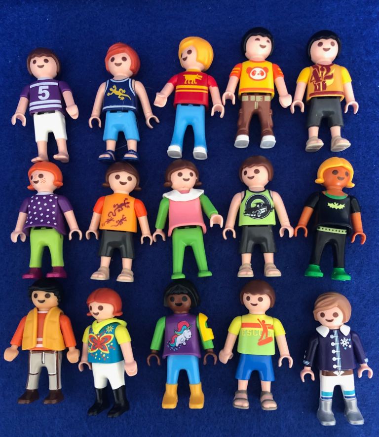15 x Geobra Playmobil mini figures. Good as new.