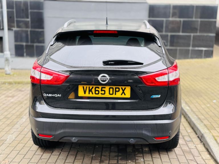 Nissan, QASHQAI, Hatchback, 2015, Manual, 1461 (cc), 5 doors