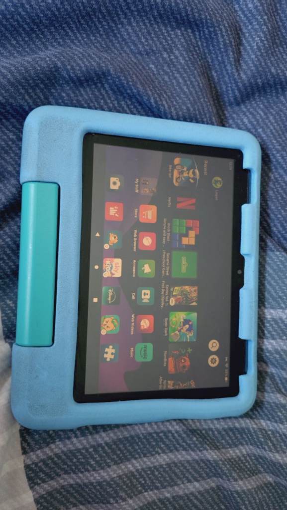 Amazon Fire HD 8 Kids tablet | 8-inch HD display, ages 3–7