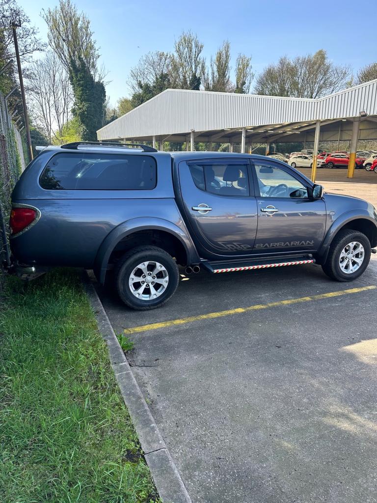 2010 Mitsubishi L200 Double Cab DI-D Barbarian 4WD 176Bhp PICK UP Diesel Manual