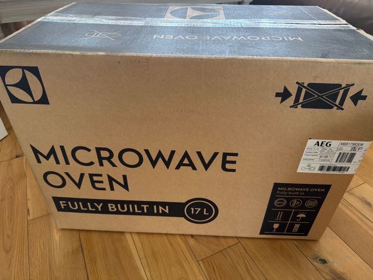 AEG Built-in Microwave Oven 17L - Brand New in Box