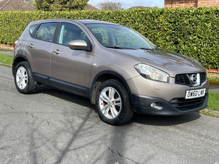 Nissan Qashqai 2.0 140 BHP 4X4 in Bronze Metallic lhd left hand drive ULEZ COMP