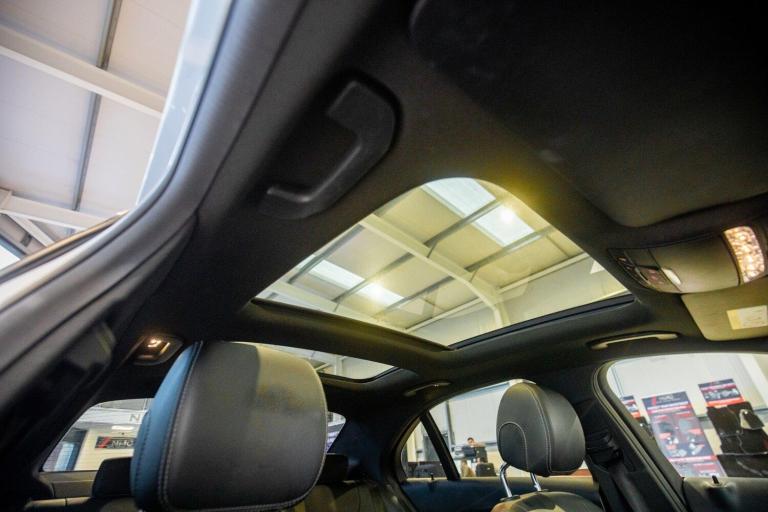 2018 Mercedes-Benz C Class 2.1 C250d AMG Line (Premium Plus) Saloon 4dr Diesel G-Tronic+ Euro 6 (...