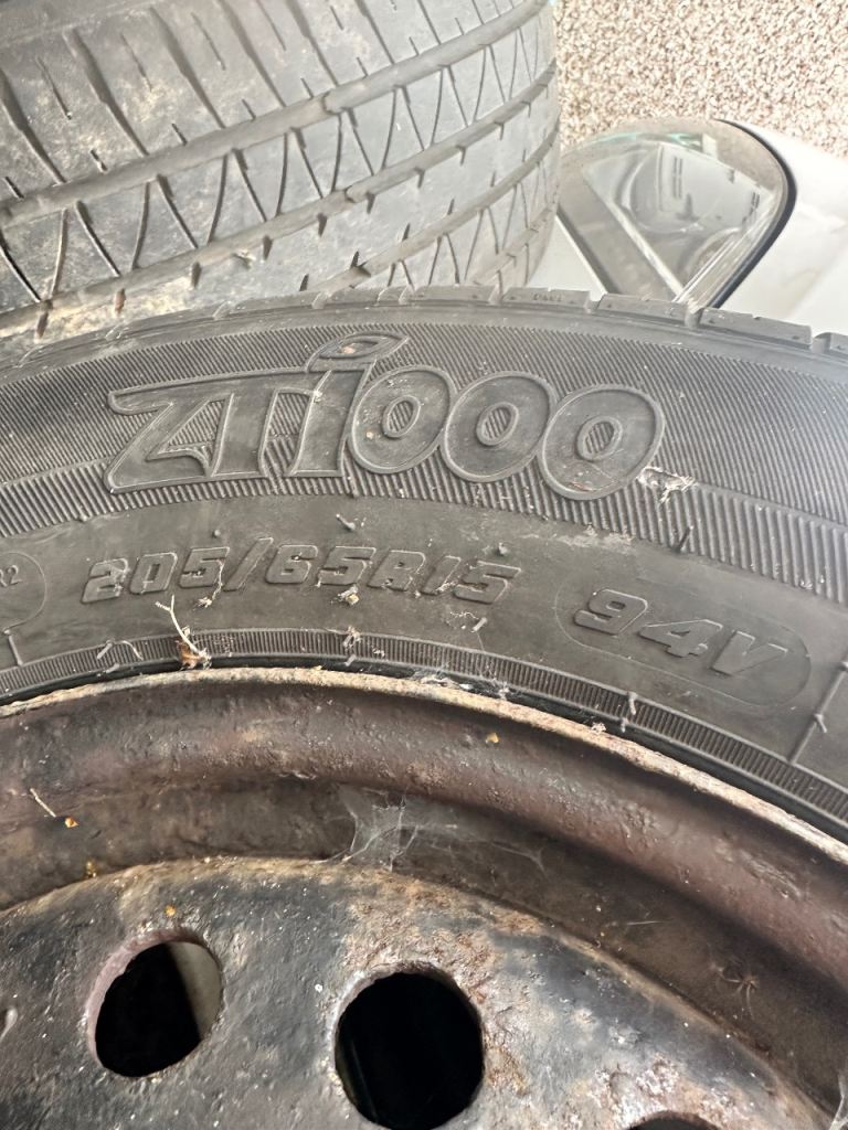 Vw T4 wheels 205/65/15 x 4