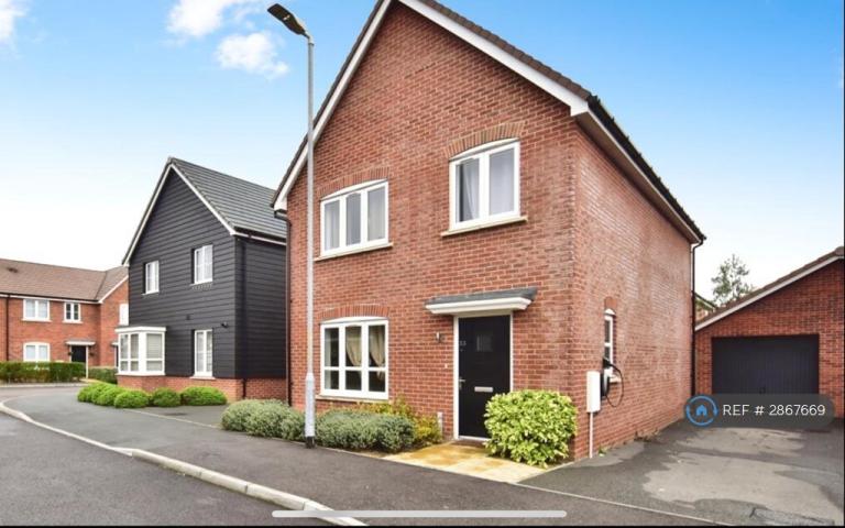 4 bedroom house in Coleman Way, Maidstone, ME17 (4 bed) (#2867669)