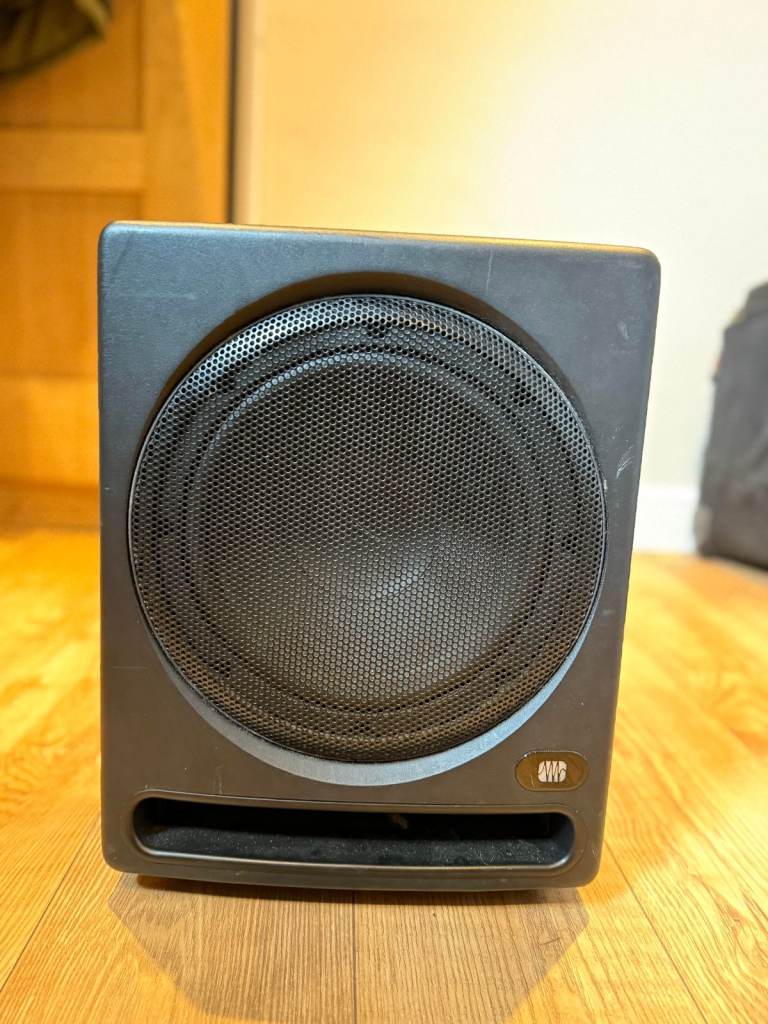 PreSonus Temblor T10 Active Studio Subwoofer – Great Working Condition