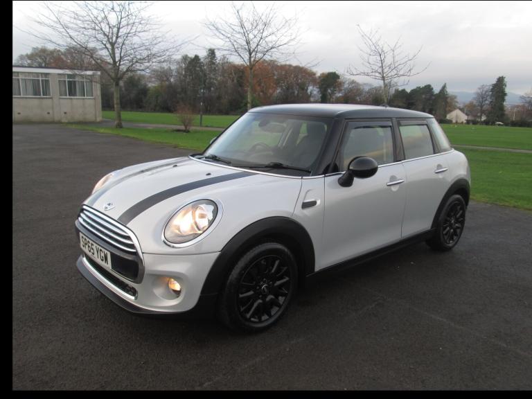 2015 MINI Hatch 1.5 Cooper 5dr HATCHBACK Petrol Manual