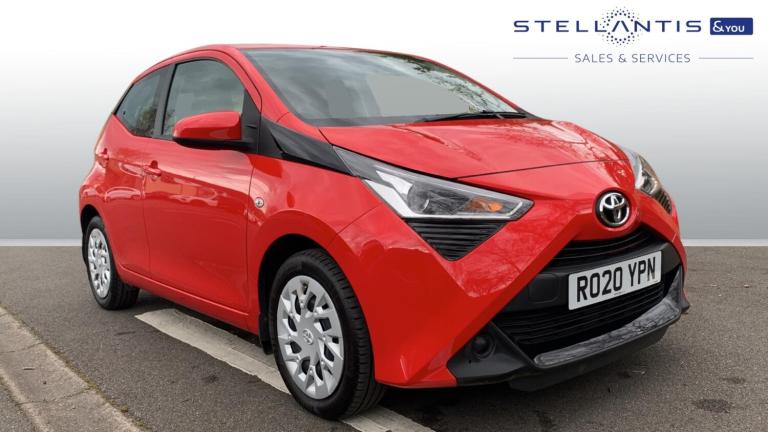 2020 Toyota AYGO 1.0 VVT-i x-play Hatchback 5dr Petrol Manual Euro 6 (71 ps) Hatchback Petrol Manual
