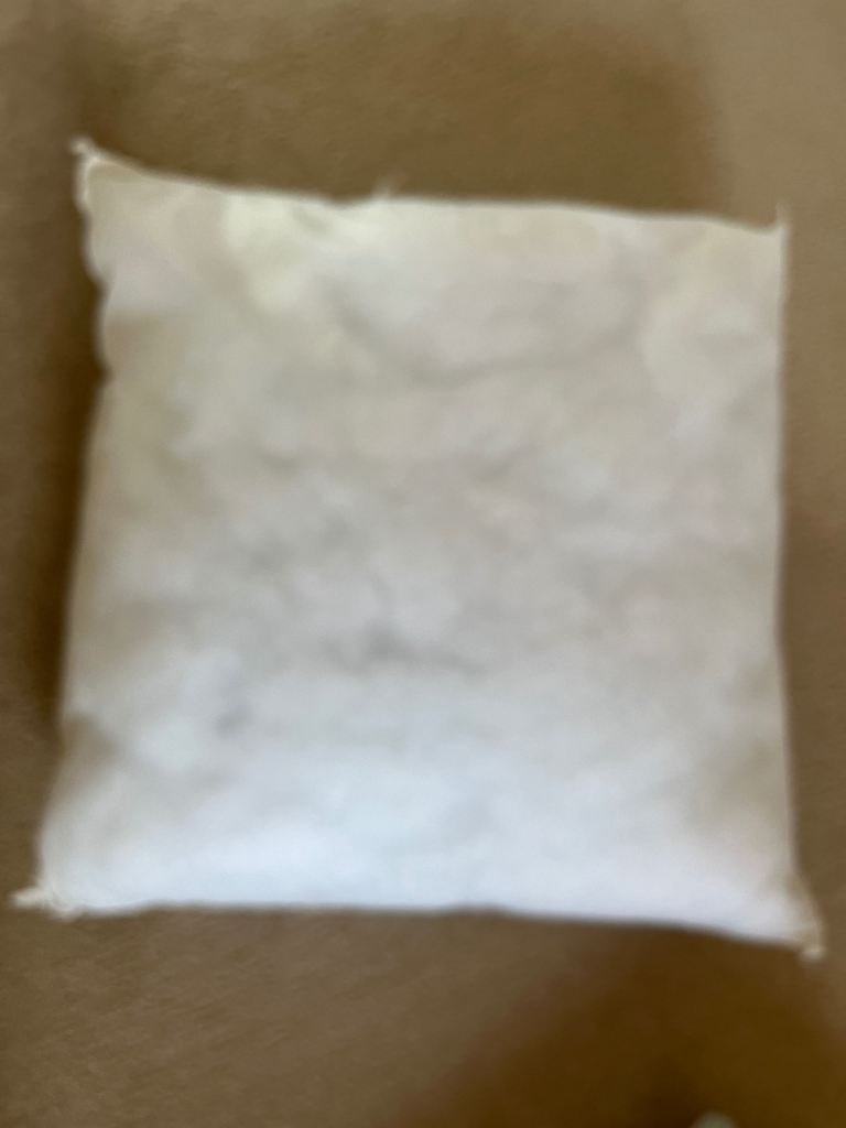 2 X INNER CUSHION 45 CM SQUARE (TWO AVAILABLE) 