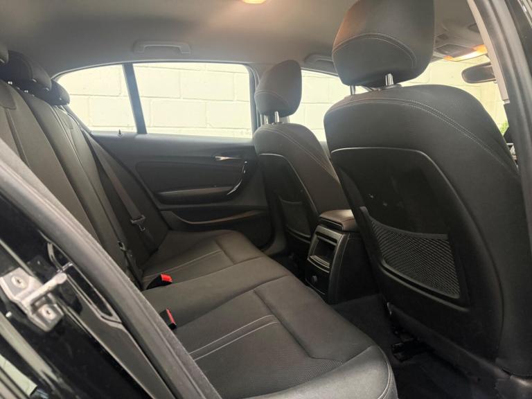 2015 BMW 1 Series 118i Sport 5dr Step Auto HATCHBACK PETROL Automatic