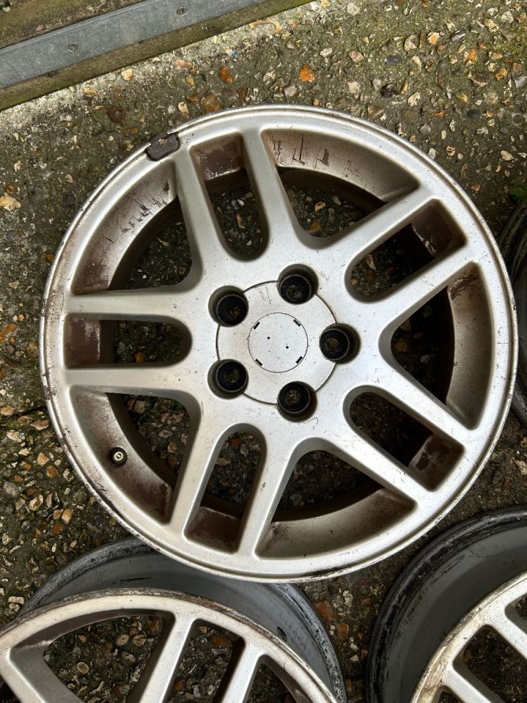 Vauxhall Vectra Sri 16” alloys 