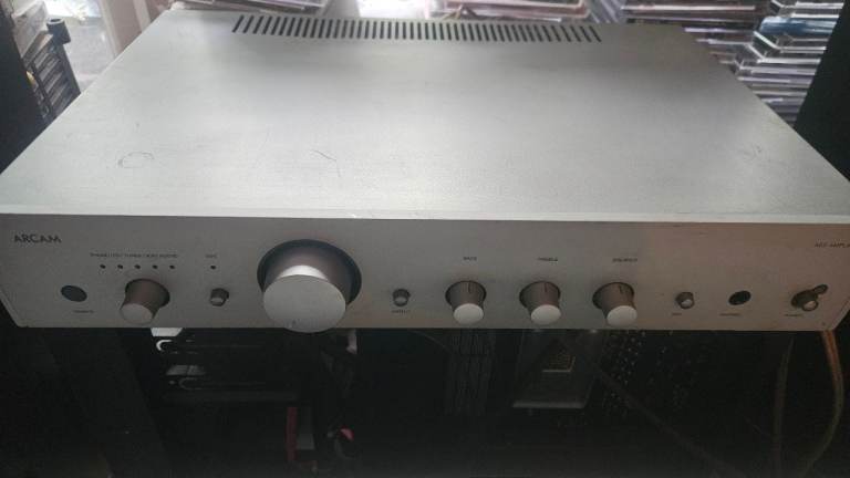 Stereo Hifi amplifiers for sale Tangent Arcam Aura