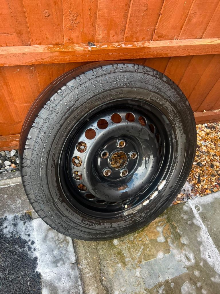 Vw t5 / t6 wheel and tyre