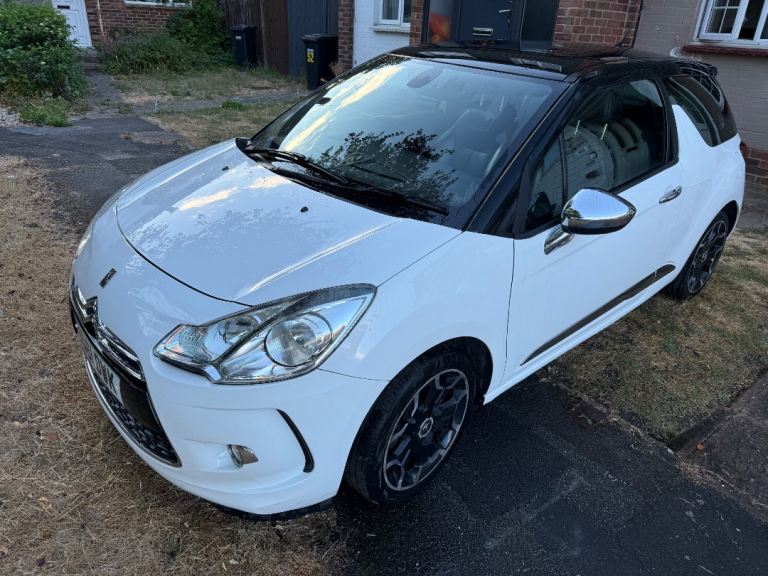 Citroen, DS3, Hatchback, 2011, Manual, 1598 (cc), 3 doors