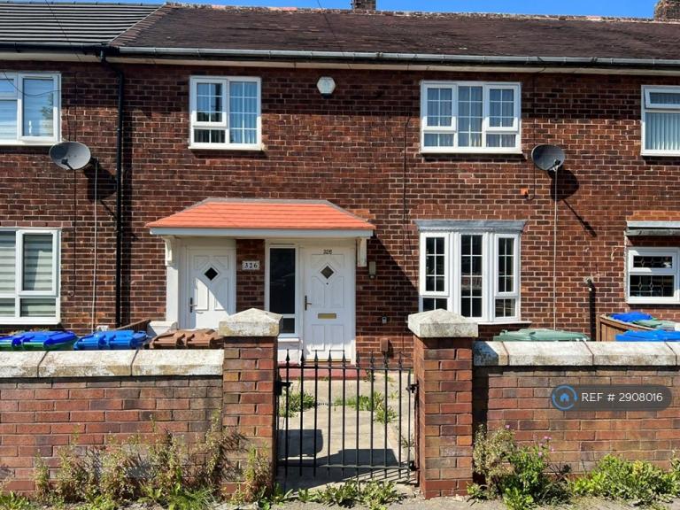 3 bedroom house in Windermere Road, Middleton, Manchester, M24 (3 bed) (#2908016)