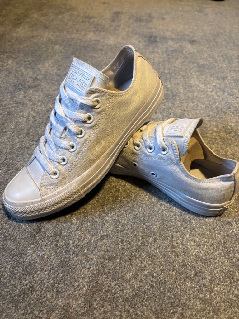 Converse All Stars White Canvas Size 6 UK Great Condition 