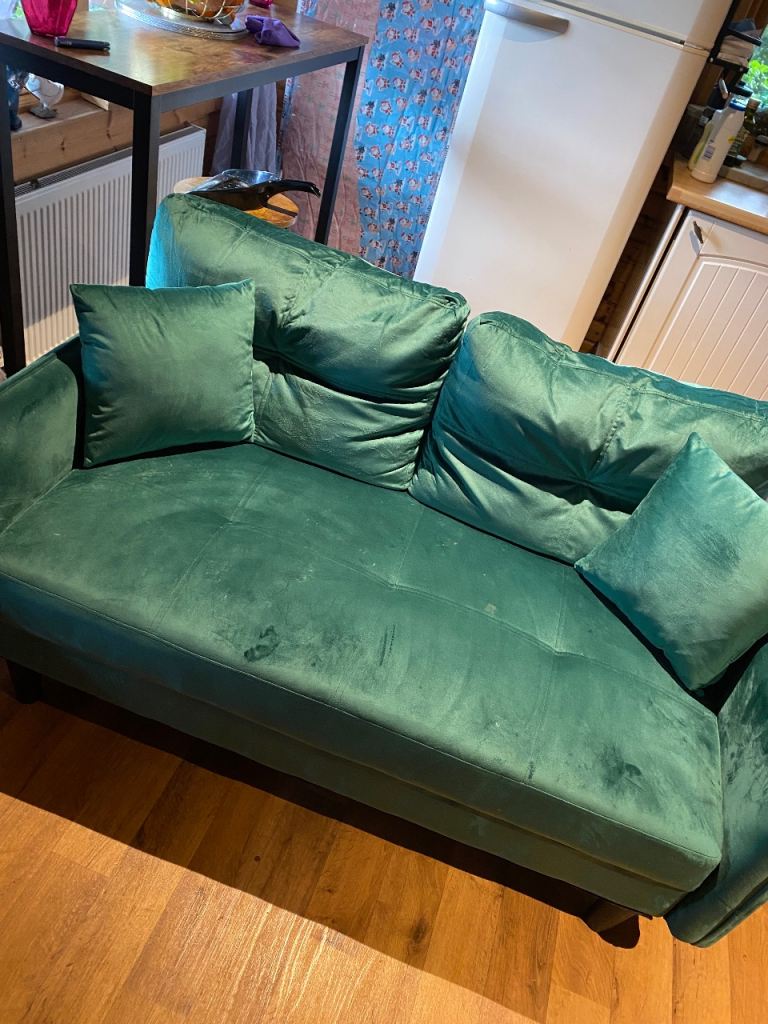 Green believer sofa 