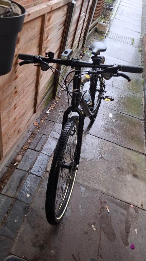 Carrera Subway 2 Mens Hybrid Bike -