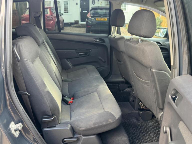 2012 Vauxhall Zafira 1.6 16V Exclusiv Euro 5 5dr MPV Petrol Manual