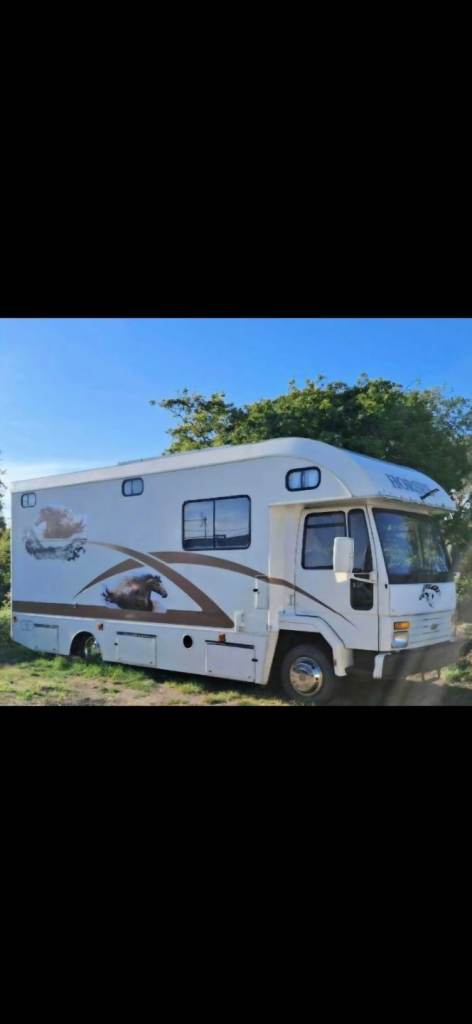 Ford Iveco Supreame 7.5 ton x Horse box luxury convertion too Motorhome