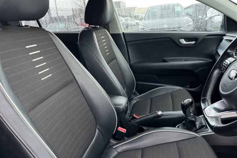 2018 Kia Rio 1.0 T GDi 118 GT-Line 5dr HATCHBACK PETROL Manual