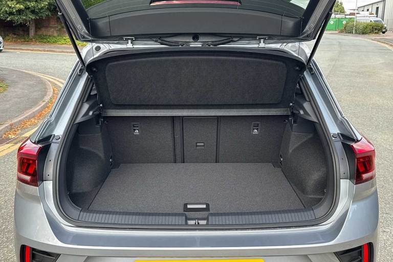 2025 Volkswagen T-Roc 1.5 TSI R-Line 5dr DSG SUV Petrol Automatic
