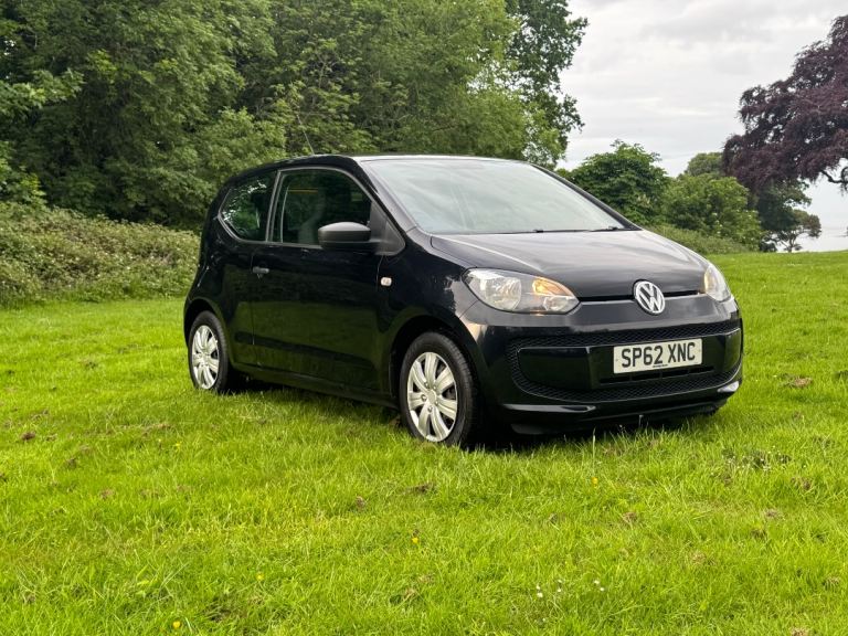 Volkswagen, UP, Hatchback, 2012, Manual, 999 (cc), 3 doors