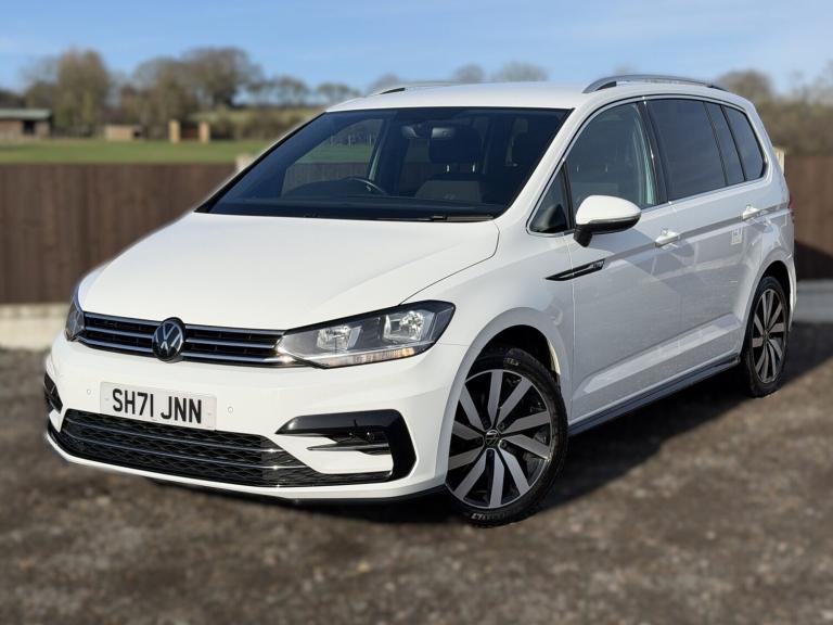 2022 Volkswagen Touran 1.5 TSI R-LINE DSG AUTOMATIC WITH 7 SEATS MPV Petrol Automatic