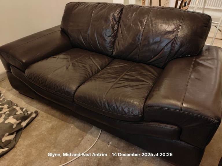 Leather 2-Seater Settees 