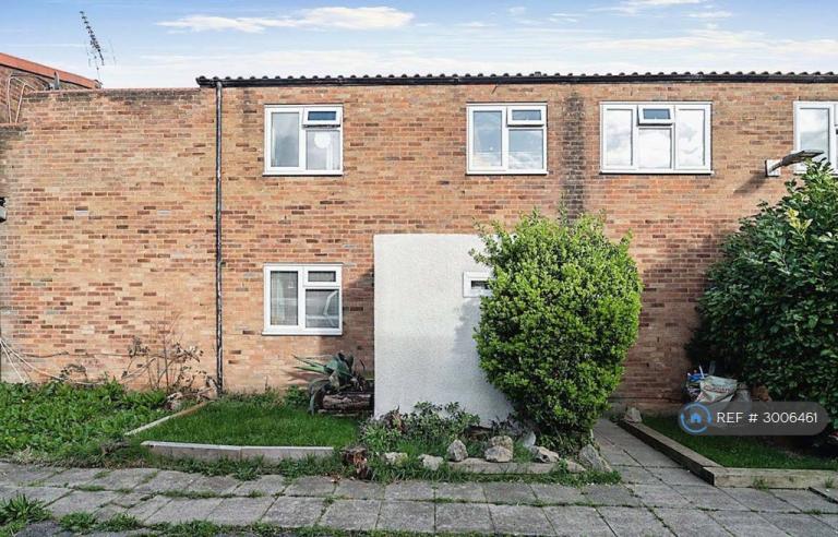 5 bedroom house in Elm Green, Basildon, SS13 (5 bed) (#3006461)