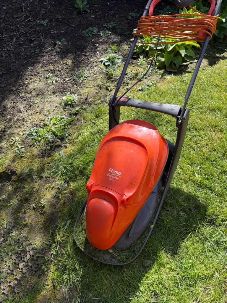 flymo 330 easy glide lawn mower