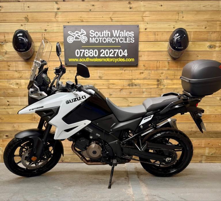 Suzuki V-Strom 1050 / 2021 model / just 7.6k miles 