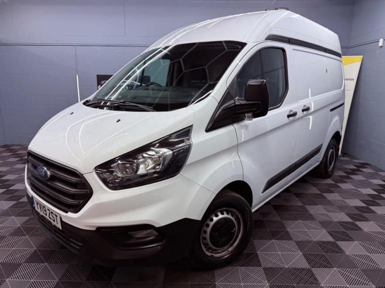  Ford Transit Custom 2.0 300 EcoBlue L1 H2 Euro 6 5dr Diesel Manual