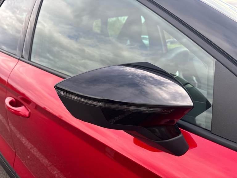 2025 SEAT Arona 1.0 TSI 115 FR Black Edition 5dr Hatchback PETROL Manual