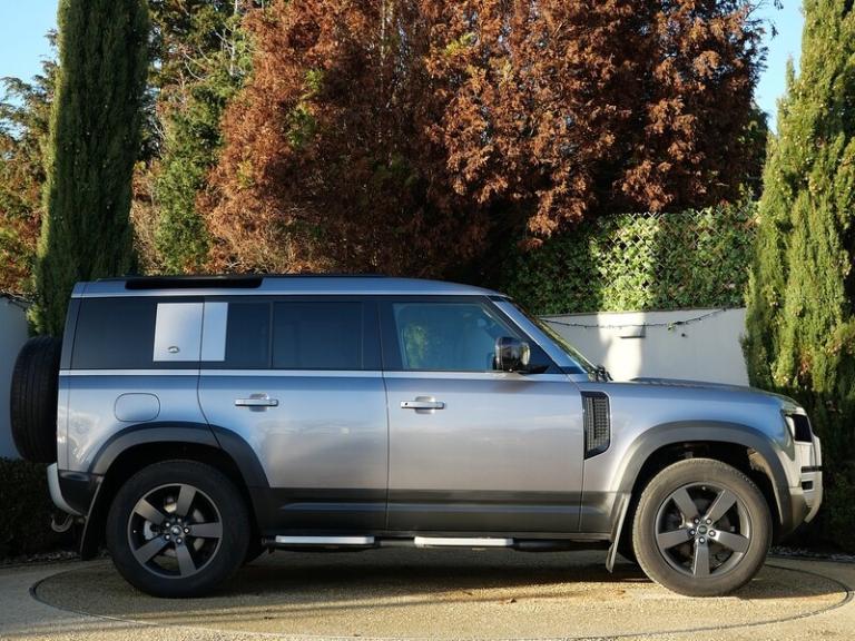 2020 Land Rover Defender 2.0 P300 SE 110 5dr Auto ESTATE PETROL Automatic