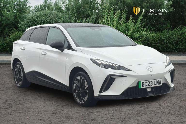 MG MG4 EV 64kwh Trophy Long Range Hatchback 5dr Electric Auto 203 Ps Electric