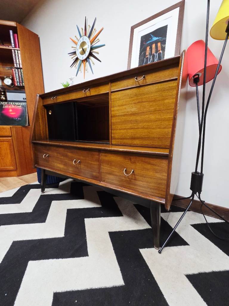 ⭐️ Mid-Century G-Plan Sideboard / Drinks Cabinet – 1950s Icon ⭐️