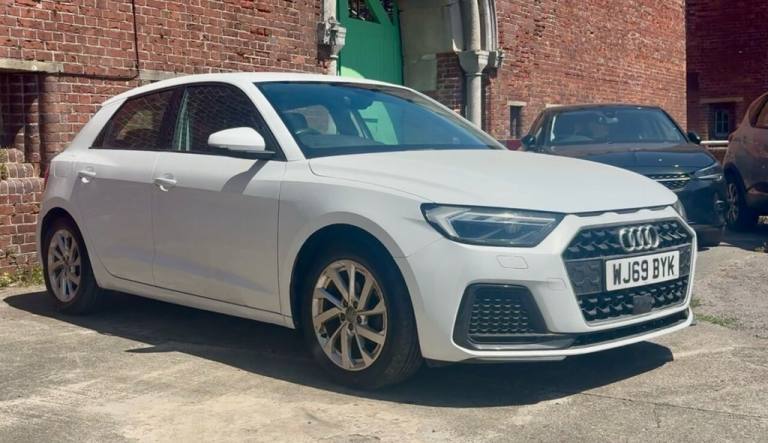 2019 69 AUDI A1 1.0 TFSI 25 SPORT NAV SPORTBACK 5 DOOR
