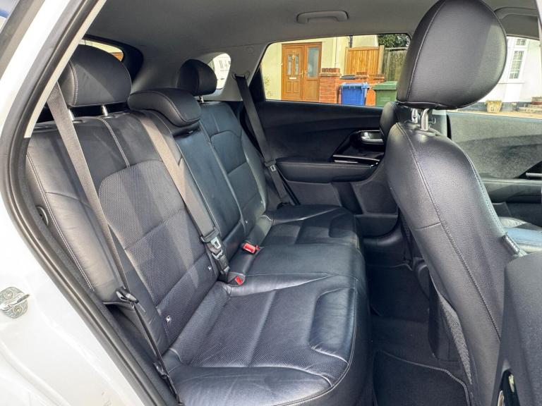 2017 Kia Niro 1.6h GDi 3 DCT Euro 6 (s/s) 5dr ESTATE Petrol/Electric Hybrid Automatic