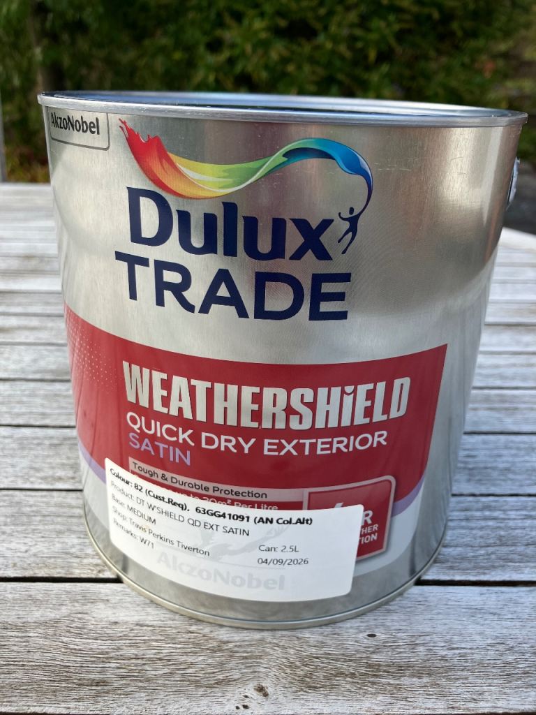 2.5l Dulux Weathershield Quick Dry Exterior Satin. 6Yr Protection. Dix Blue No 82 colour