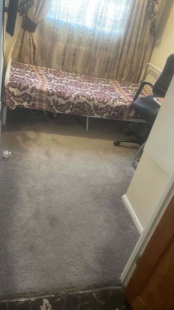 Room for rent in Romford All bills Included