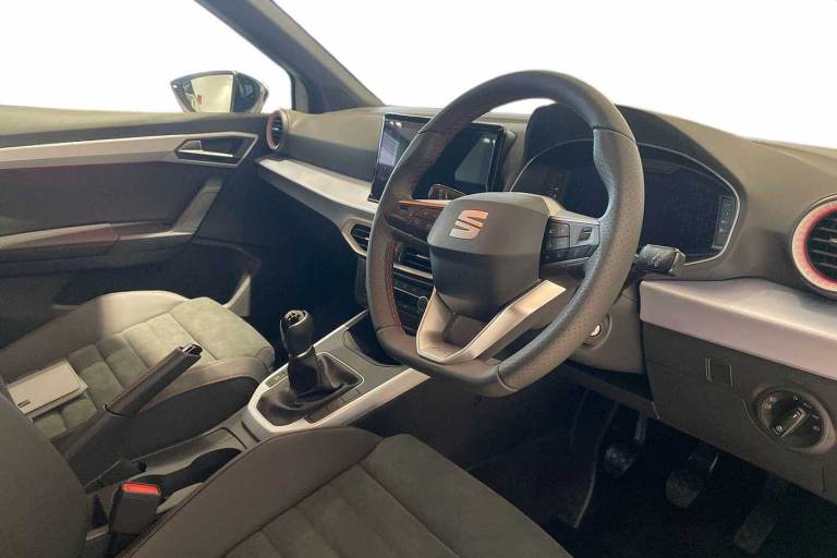 2025 SEAT Arona 1.0 TSI 115 FR Sport 5dr SUV Petrol Manual